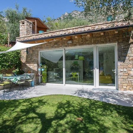 Patty'S Lemonhouse Apartamento Limone sul Garda Exterior foto