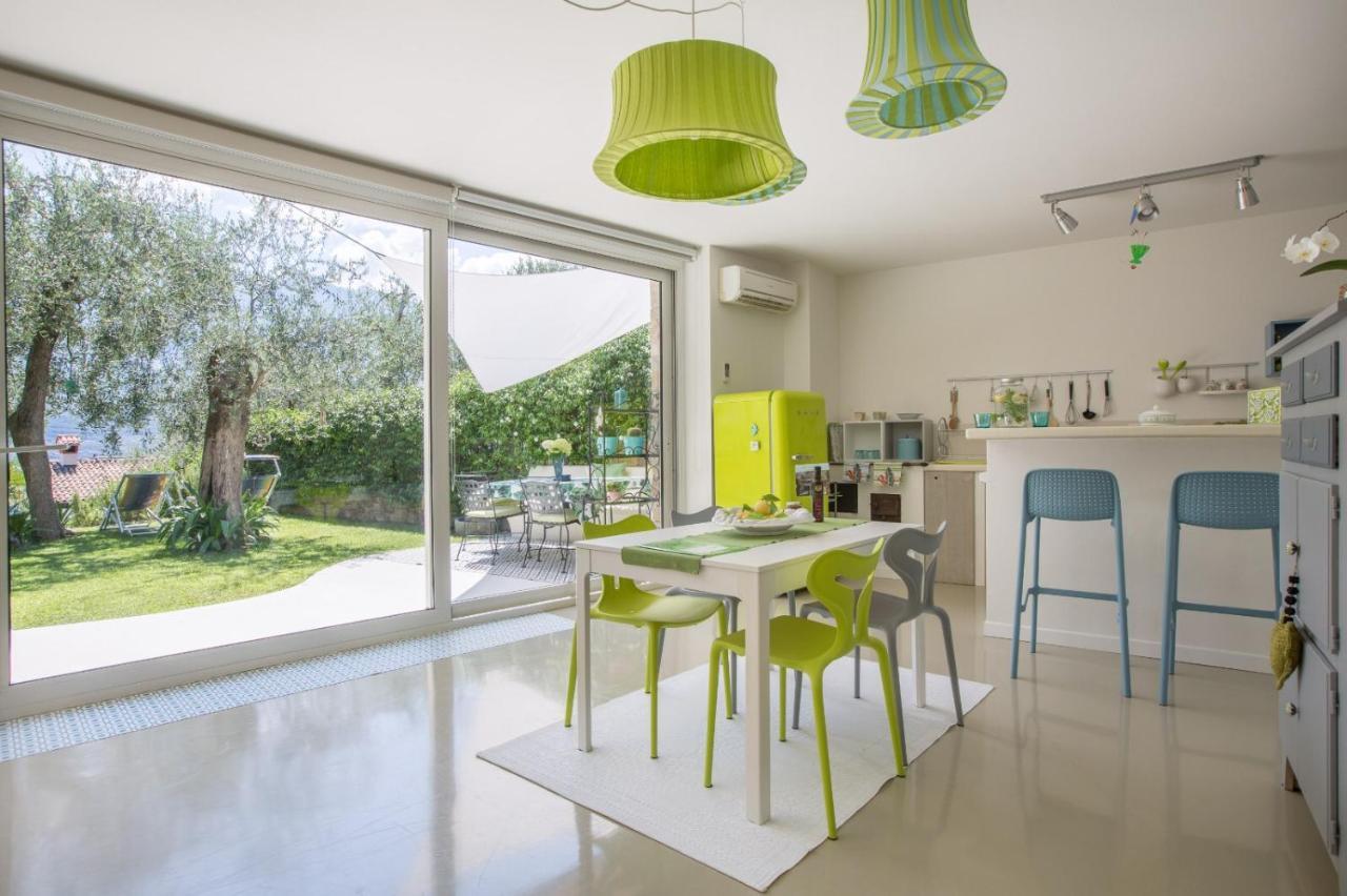 Patty'S Lemonhouse Apartamento Limone sul Garda Exterior foto